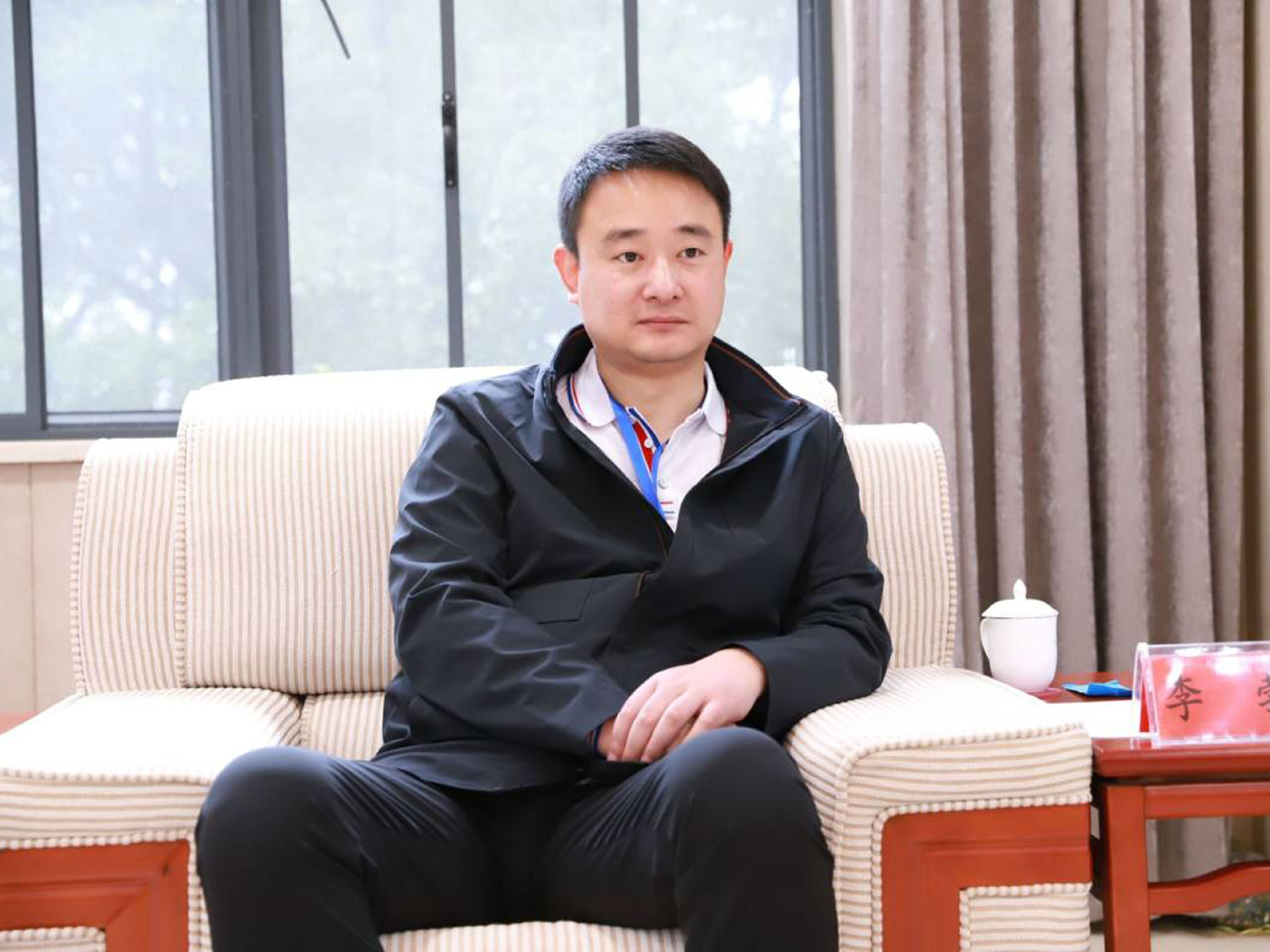李勃.jpg