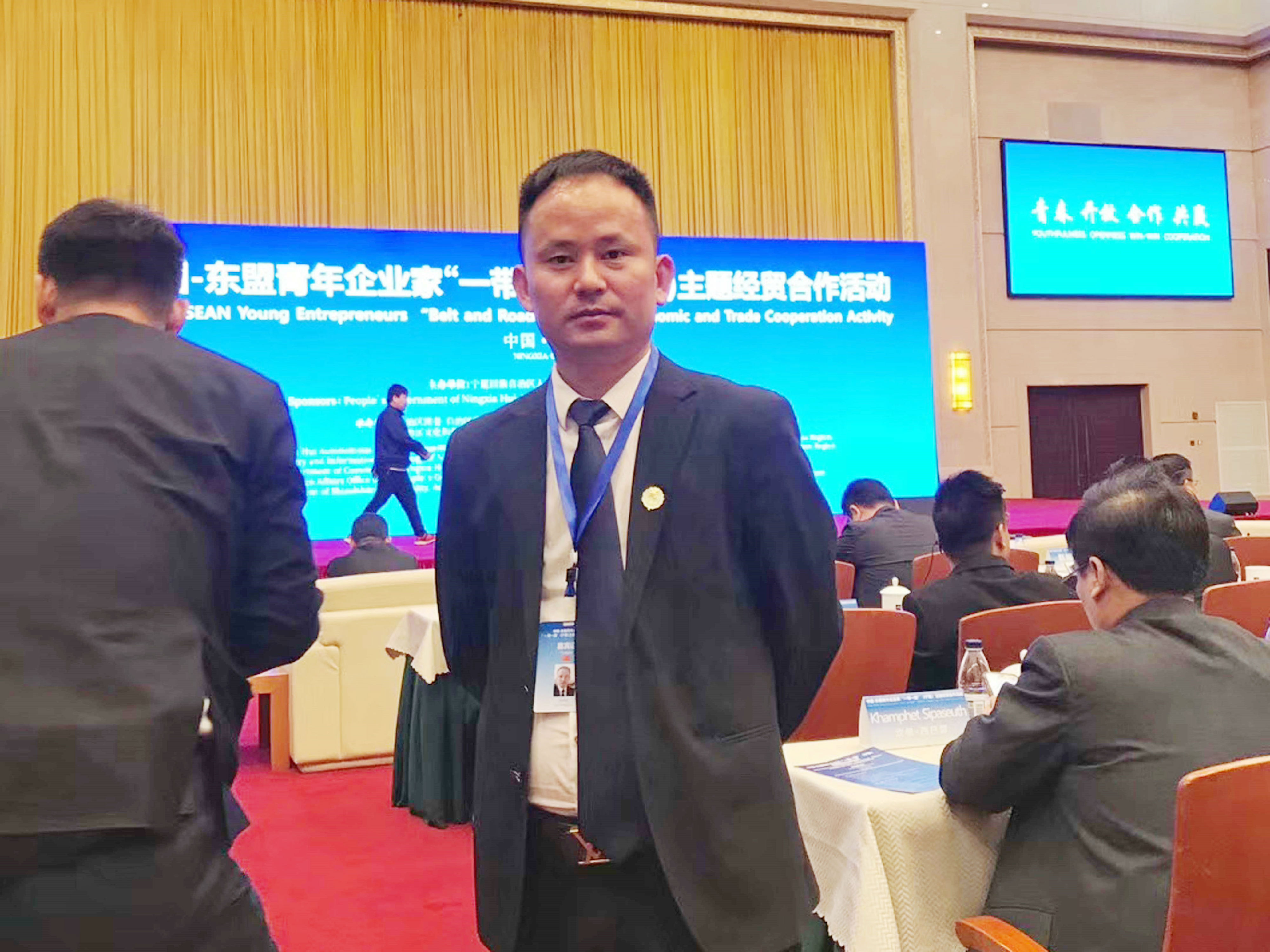 10徐亨林_副本.jpg